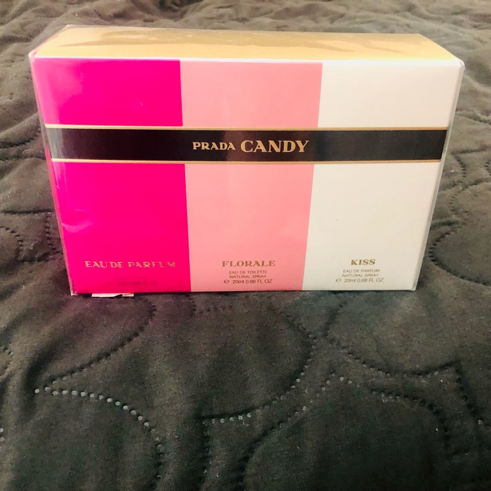 NWT Prada Perfume Set